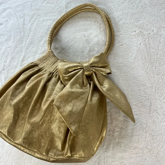 Urban Heritage gold ruched hobo dumpling shoulder purse - Picture 2 of 7